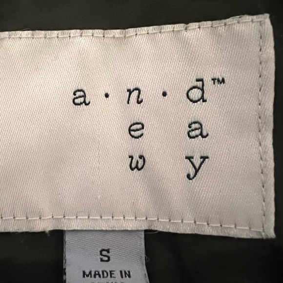 Utility Jacket - Picture 3 of 3